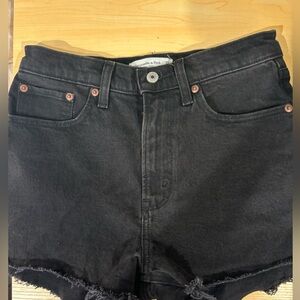 Abercrombie mom shorts